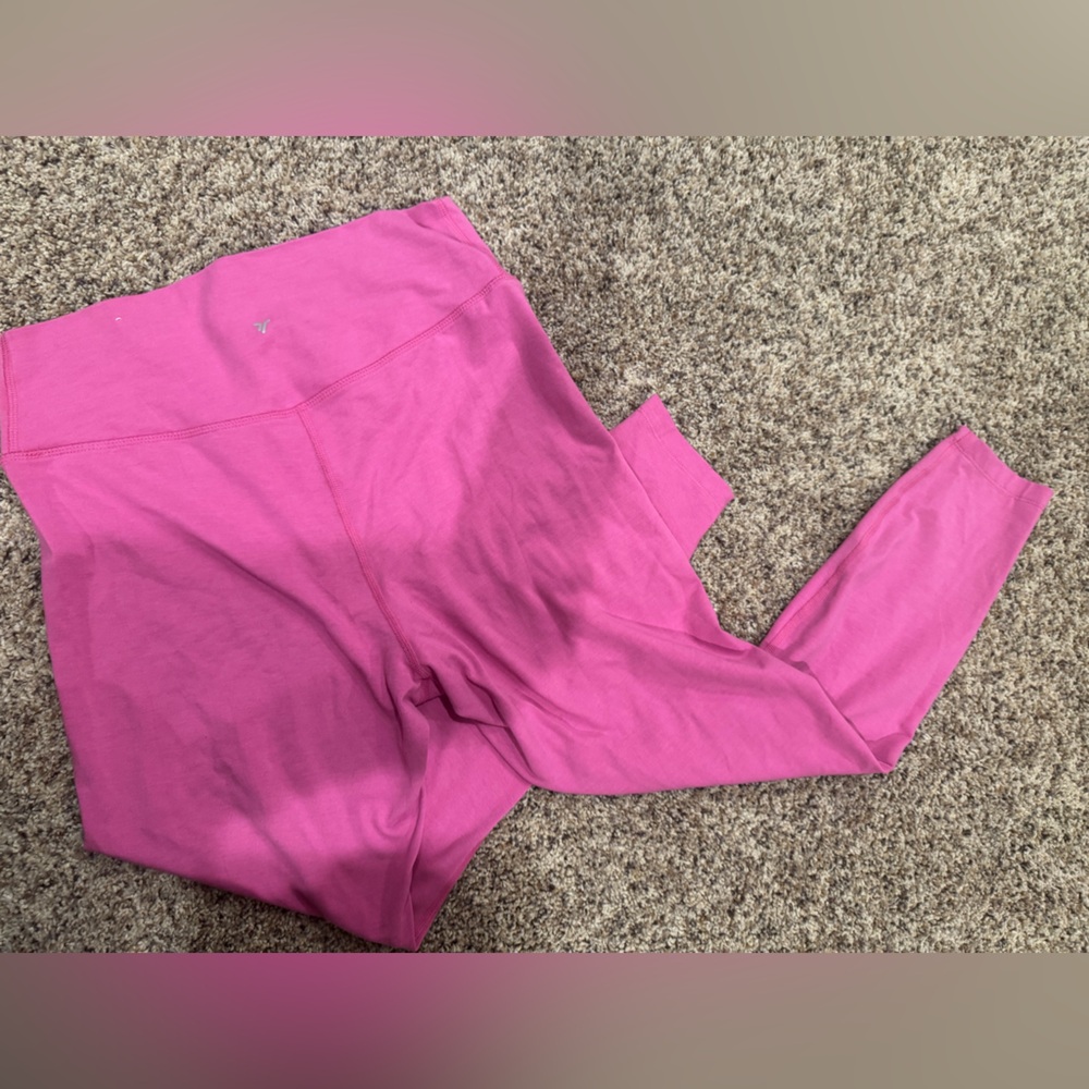 Old navy active “go dry powerchill” pink women’s extra high rise leggings large - Picture 3 of 4